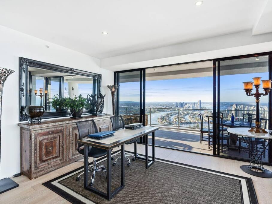 Exclusive Circle On Cavil Sub-Penthouse Luxury Apt - Hosted By Coastal Letting Gold Coast Exterior foto